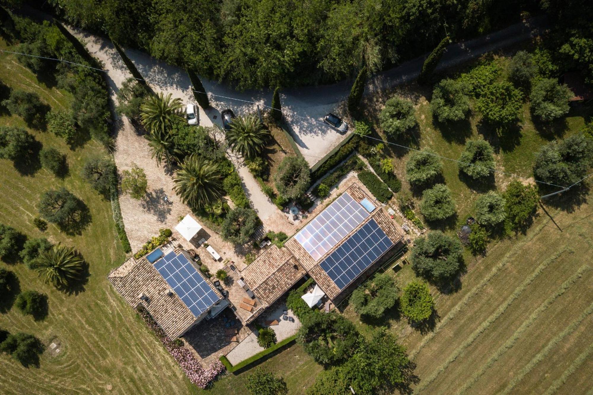 סן בנדטו דל טרנטו Villa Cri Cri B&B Di Charme מראה חיצוני תמונה