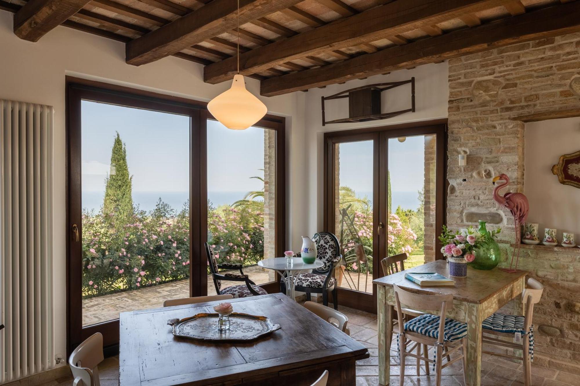סן בנדטו דל טרנטו Villa Cri Cri B&B Di Charme מראה חיצוני תמונה